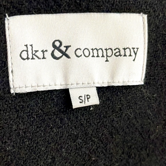 Women’s Long Sleeve Full Zip Jacket with Pockets - S - Picture 10 of 10